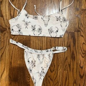 Skatie Monochrome Floral Bikini
